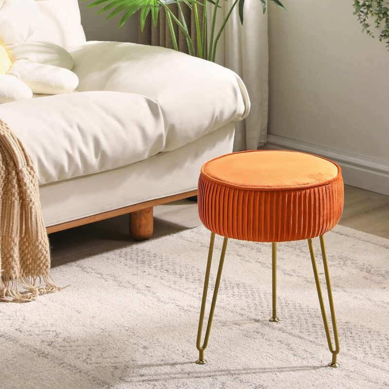 GlowPouf – Velvet Vanity Stool