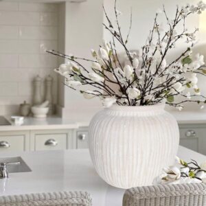 Earthfade Vase – Textured, Timeless, Minimal